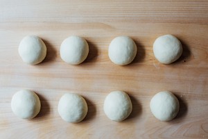 Milk biscuit coils the practice measure of cookbook of boreal vessel oven 9