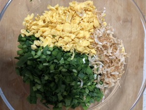 The practice measure of leek egg dumpling 2