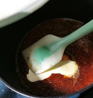 The practice measure of caramel sauce 8