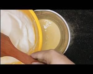 The practice measure of cake of polished glutinous rice of blue berry Hei Bulin 3