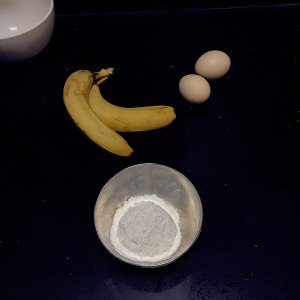 Banana egg cake (exceed simple quick worker) practice measure 1