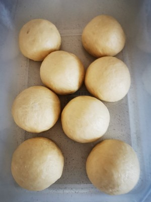 Exceed softness - the practice measure of hot dog biscuit 5