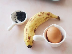 バナナの卵の実習 ケーキ1 