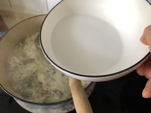 西湖の執筆におけるアイデアの糸の豆腐の濃厚スープの実践尺度 ウォーターシールド8 