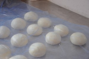 The practice measure that yoghurt lemon cheese coils 3
