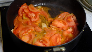 Tomato egg face | · of two people portion licks dry practice measure by sweet gush boiler 8