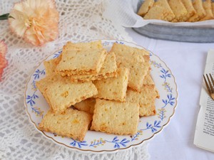 Need not dismiss? ? The practice measure of biscuit of dried meat floss of salty sweet crisp loose salty yoke 18