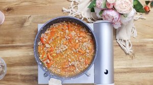 The family is grabbing those who eat [goatherd is sent] flower pattern is simple and traditional the practice measure of arrange 11