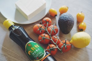 牛油フルーツ豆腐のトマトのサラダの実習対策1