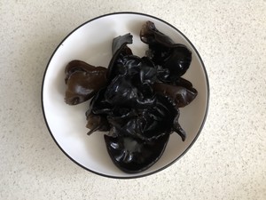 The practice move that beans of fresh juice of basil of braise in soy sauce fights 1