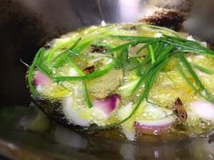 Pity Chen？醤油を添えた緑色の油性麺4