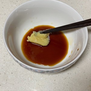 The practice measure of face of clear soup of a bowl of quick worker 1