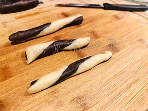 The practice measure of Christmas crutch biscuit 7
