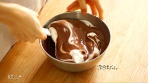 Not the embryo of chocolate relative wind of disappear bubble / " Qi Feng reachs his to derive " bake video cake piece the practice measure of 2 18
