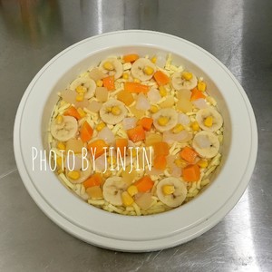 The fruit wraps around the practice measure of Sa 14