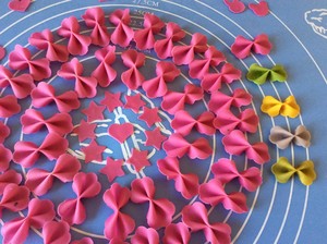 Baby complementary feed: The practice measure of range of chromatic cartoon butterfly 6