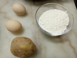 練習対策 ジャガイモの卵ケーキ1 