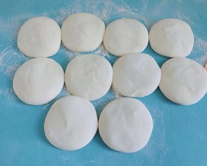 The practice measure of skin of loose and delicious steamed stuffed bun 3