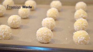 [video] shredded coconut stuffing is small short ball (use up yoke) the practice measure of childhood cate 9