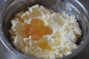The practice measure that yoghurt lemon cheese coils 5