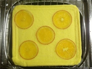 The practice measure that orange sweet cake coils 16