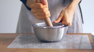 A few minutes sweet aspic of sweet taro grandma coils / coil not to crack a recipe + fresh sweet taro butter + the entrance changes a grandma to freeze namely / bake video cake piece 7 " thin roll " practice measure 40