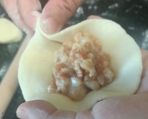 Pork steamed stuffed bun (add video. One-time ferment. ) practice measure 15