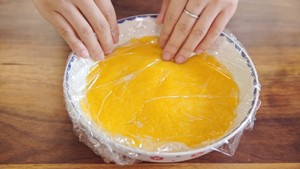 Yellow moon cake of grandma drifting a heart (without Ji Shifen / change syrup version) [graceful feed rude language] practice measure 12