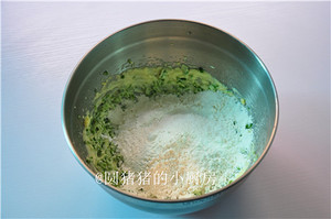 Green popular music is strange -- the practice measure of the saline taste biscuit of crisp 13