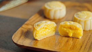 Yellow moon cake of grandma drifting a heart (without Ji Shifen / change syrup version) [graceful feed rude language] practice measure 23