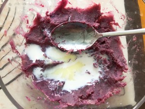 The practice measure of cake of violet potato Hua Fu 7
