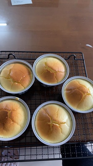The practice measure of cup of Zhi person cake 5