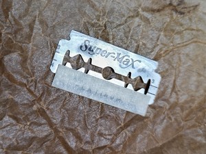 Europe wraps tutorial of the video that cut a package - practice measure of Lian Xie 1