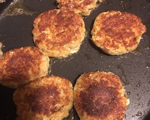 The practice measure of the Easy Homemade Curry Crab Cakes of curry crab cake of 0 skill 7