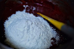 Cake of cheese of red plush cream [improved recipe / measure exceeds detailed] practice measure 15