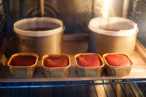 Cake of cheese of red plush cream [improved recipe / measure exceeds detailed] practice measure 18