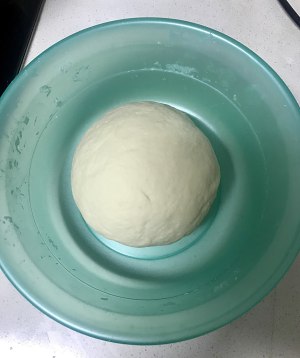 蒸し詰められたパン1の詰め物の実践測定