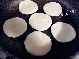 Hollow steamed bun (the flesh places steamed bun) practice measure 8