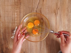 The practice measure of cake of yoghurt of blue berry of the edition that do not have oil 3
