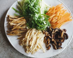 The practice measure of ginger noodles in soup 5