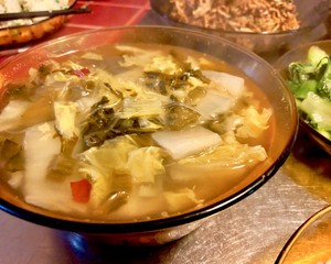 人も食事をする必要があります-Li Xiangfengの味は少しフライ+柔らかい食事 もち米+アサビのからしで揚げた豆腐から作った春雨のスープの実践測定3 