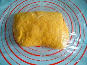 The practice measure that pumpkin soft Europe includes 5