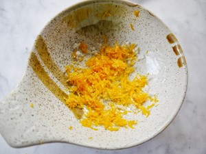 The practice measure of cake of orange aromatic rice 3