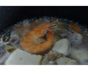 The practice measure of soup-stock seafood face 4