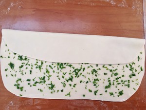 Steamed twisted roll of sweet green silver-colored silk [add twist video of steamed twisted roll] practice measure 6