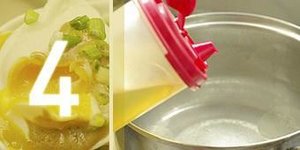 The practice measure of noodles served with soy sauce of yoke sesame paste 4