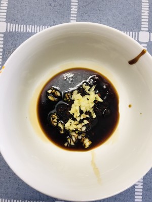 Simple and delicious the practice measure of the breakfast dry noodles served with soy sauce that makes easily 2