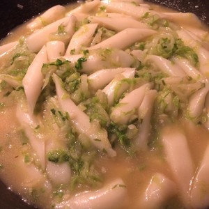 The practice measure that silk of Chinese cabbage silk fries New Year cake 2