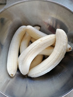 Tendril jumps over banana walnutmeat the practice measure of berry cake 1