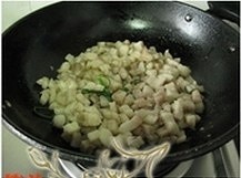 The practice measure of noodles in a simple sauce 3